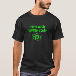 Camiseta Funcionamentos com material nuclear