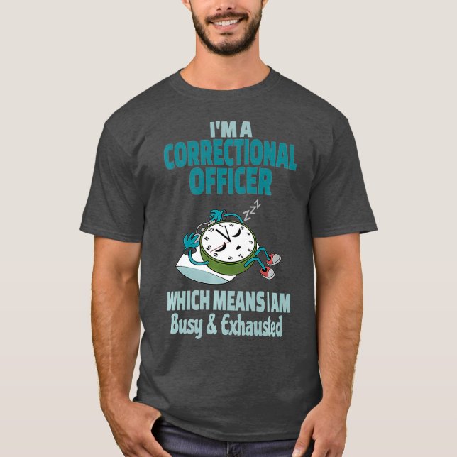 Camiseta Funcionário Correto Encantado Ocupado e (Frente)