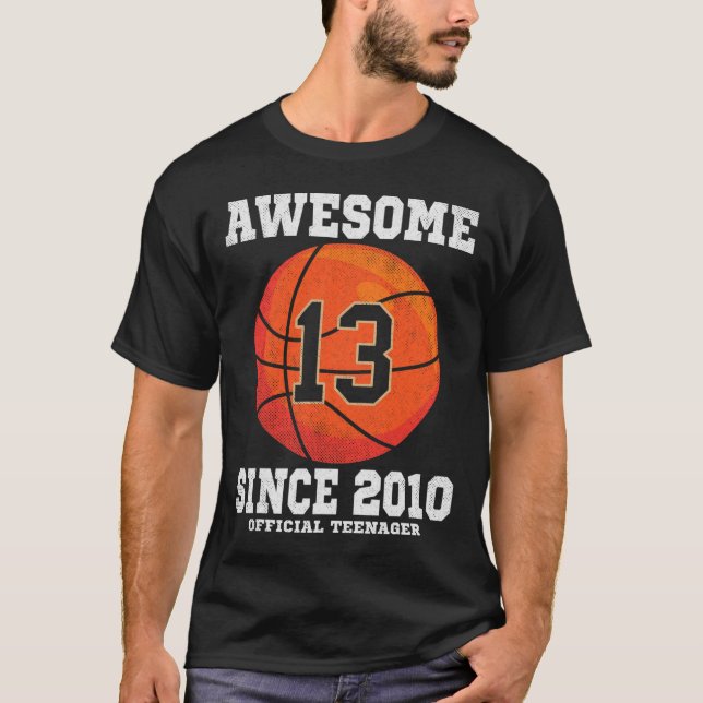 Camiseta Funcionário de 13 Birthday Bysketbyll Fan 13 Anos (Frente)