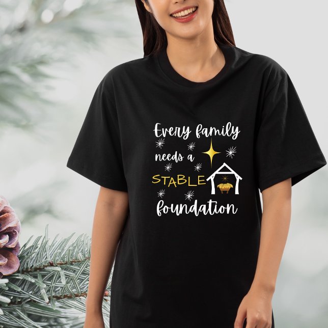 Camiseta Fundação Cristã de Natal Stable Jesus Manger (Criador carregado)