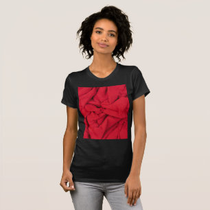 Camiseta Fundo de Têxtil Luxuoso Vermelho Escuro Amassado