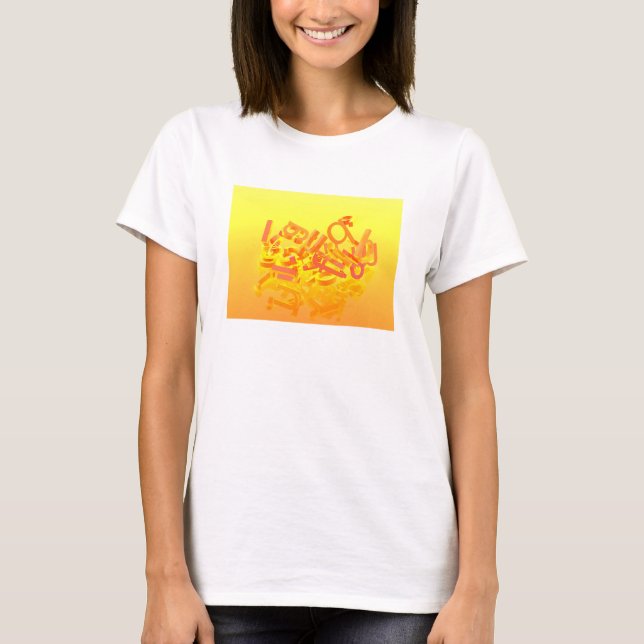 Camiseta Fundo laranja com letras (Frente)