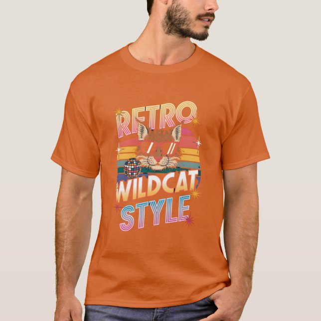 Camiseta Funky Wildcat in Sunglasses Retro 80s Style family (Frente)
