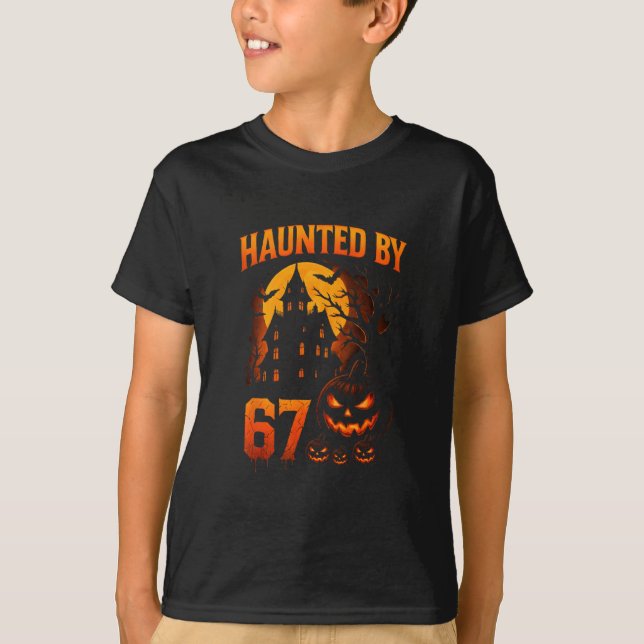 Camiseta Funny 67 Meme Halloween Haunted Spooky Six Seven P (Frente)