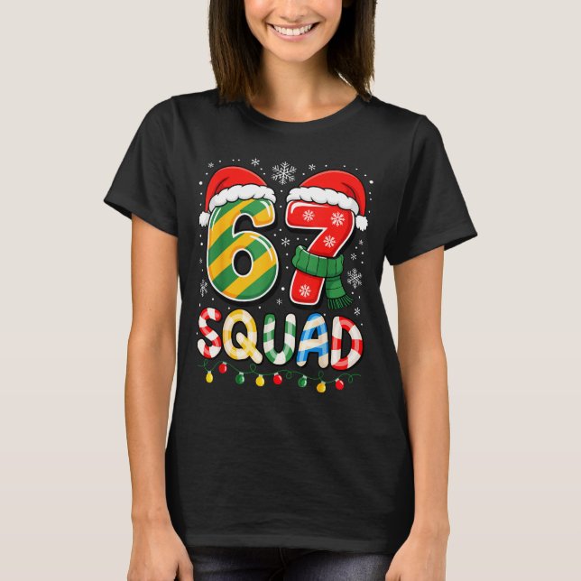 Camiseta Funny 67 Squad Candy Cane Santa Hat Christmas Men  (Frente)