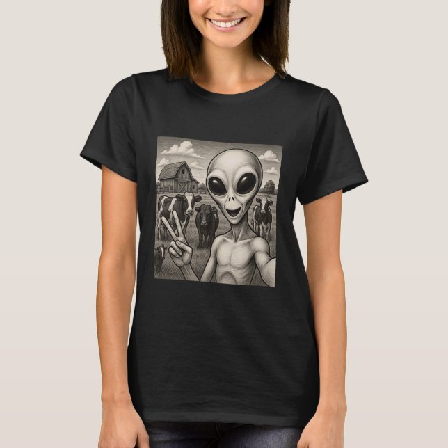 Camiseta Funny Alien Selfie With Cows UFO Sci-Fi Humor (Frente)
