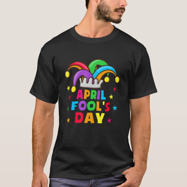 Camiseta Funny April Fools Day Brincadeira Kit 1rua Piadas  (Frente)