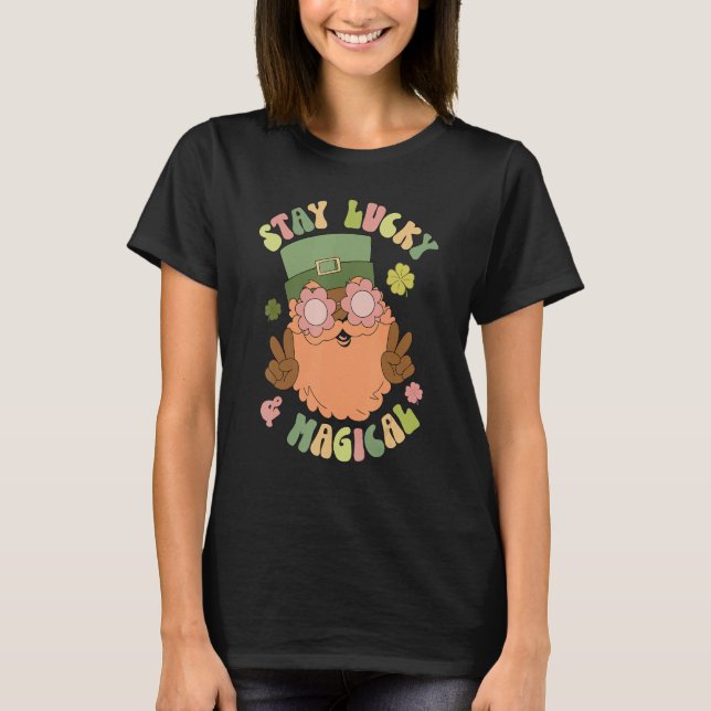 Camiseta Funny Black Retro Saint Patrick's Day Stay Lucky A (Frente)