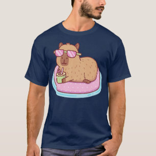 Camiseta Funny Capybara g no chão de Piscina rosa