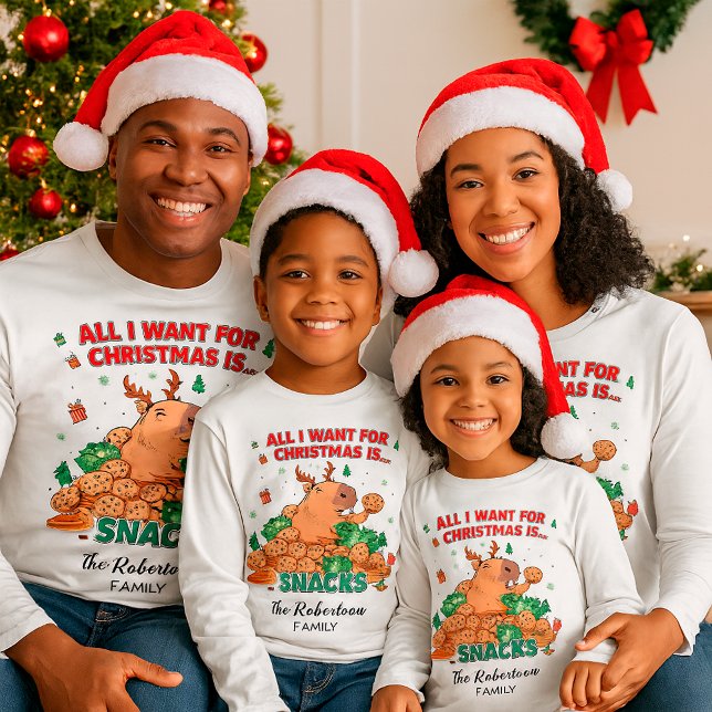 Camiseta Funny Capybara Personalizável Nome da Família Nata (Criador carregado)