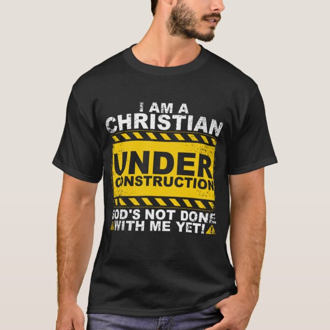Camiseta Funny Christian Under Construction Gift Catholic M (Frente)