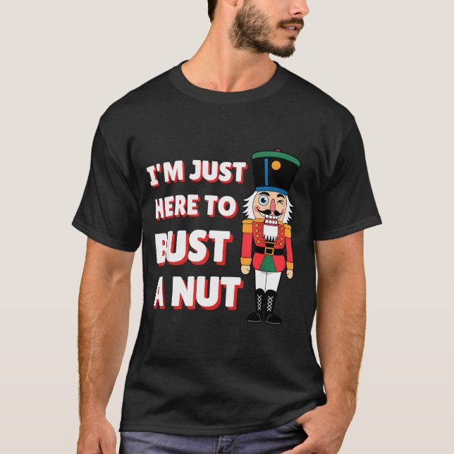 Camiseta Funny Christmas Nutcracker- Bust A Nut Funny Mens  (Frente)
