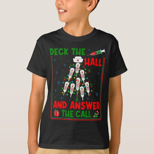 Camiseta Funny Cna Deck The Halls Answer The Calls Nurse Ch (Frente)