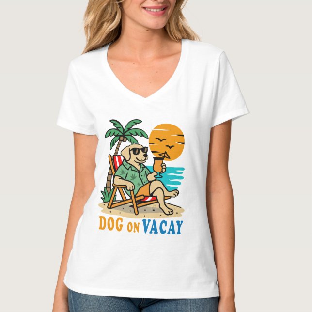 Camiseta Funny Dog on Vacation T-Shirt | Cute Summer (Frente)