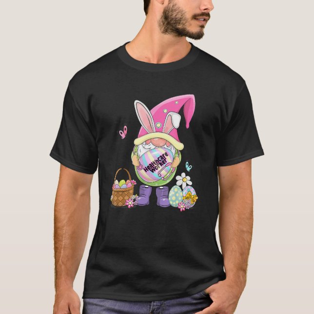 Camiseta Funny Gnome segurando Ovos de Páscoa Trabalhador d (Frente)