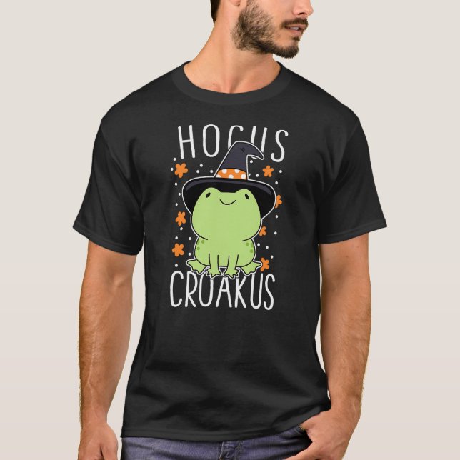 Camiseta Funny Halloween Frog Cute Hocus Croakus Witch Hat (Frente)