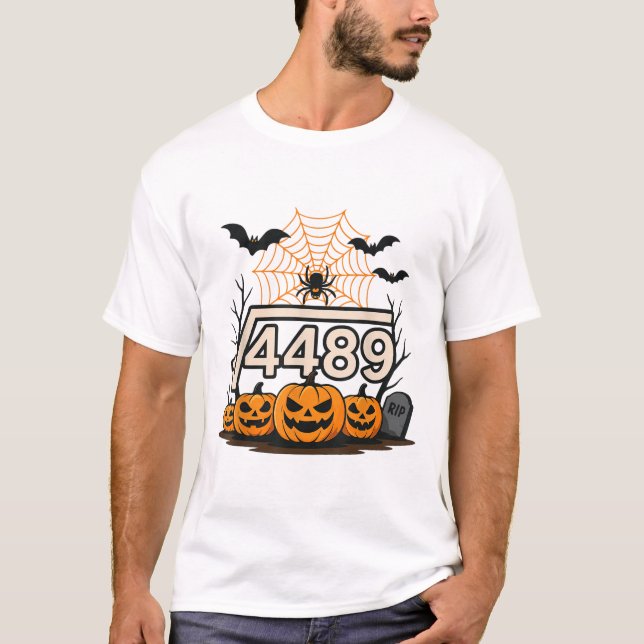 Camiseta Funny Halloween Square Root 4489 67 Meme Math Teac (Frente)