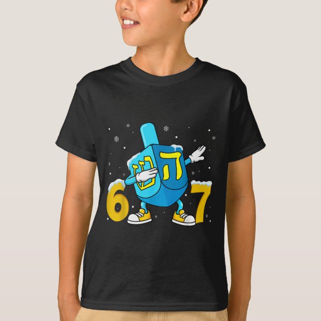 Camiseta Funny Hanukkah Six Seven Chanukah Dreidel Dabbing  (Frente)