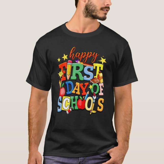 Camiseta Funny Happy First Day Of School Welcome Back To Sc (Frente)