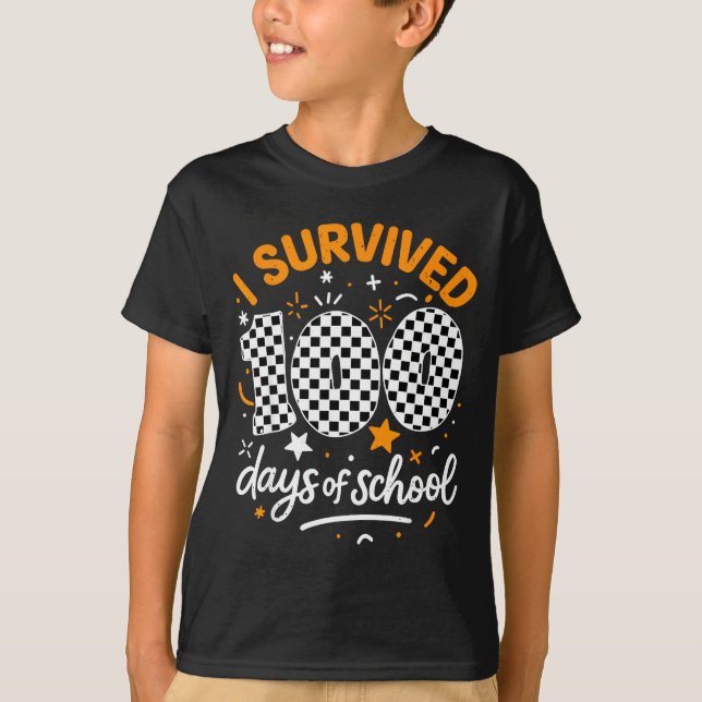Camiseta Funny I Survived 100 Days Of School Student Teache (Frente)