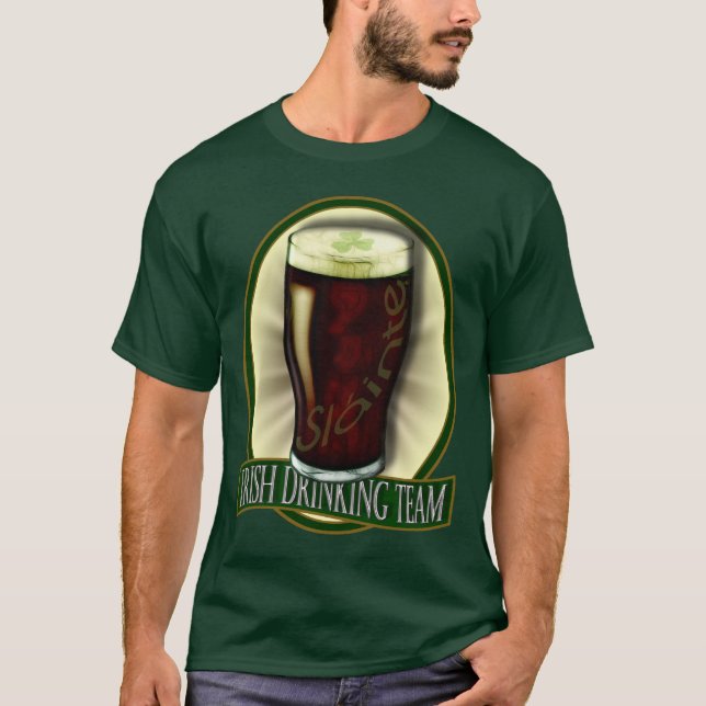 Camiseta Funny Irish Bebendo Team (Frente)