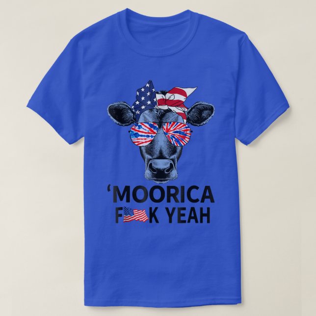 Camiseta Funny Moorica Cow 4 De Julho Moo Patriotic Farmer (Frente do Design)