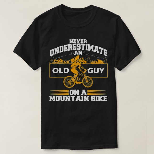 Camiseta Funny Old Biker Mountain Bike Gift  Cute Bicycle R (Frente do Design)