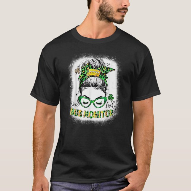 Camiseta Funny One Lucky School Bus Monitor Messy Bun Rua P (Frente)