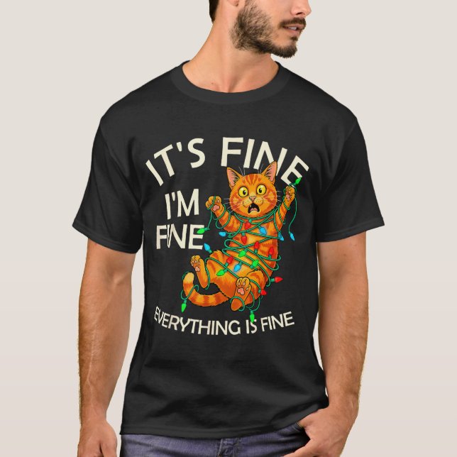 Camiseta Funny Orange Cat Christmas Light It's Fine I'm Fin (Frente)