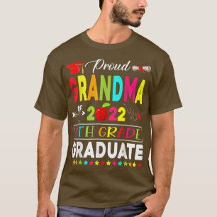 Camiseta Funny Proud Grandma of a Class of 2022 8th Grade G