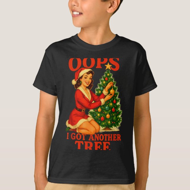 Camiseta Funny Retro Christmas Oops I Got Another Tree  (Frente)