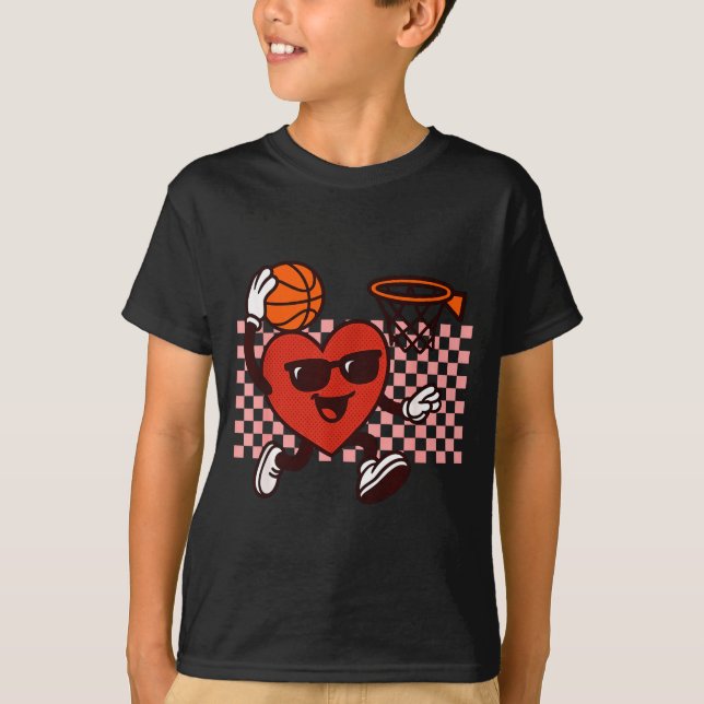 Camiseta Funny Retro Heart Graphic Basketball Player Kids V (Frente)