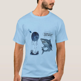 Camiseta Funny shark scuba diver lunch time ? t-shirt