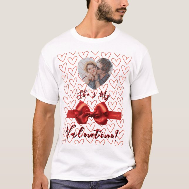 Camiseta Funny “She’s My Valentine” Men’s T-Shirt (Frente)