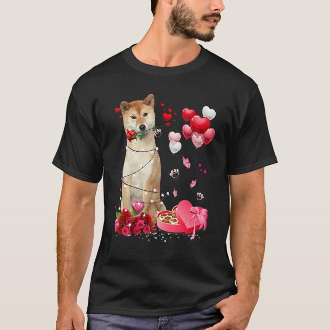 Camiseta Funny Shiba Inu Rose Heart Happy Valentine Day Dog (Frente)