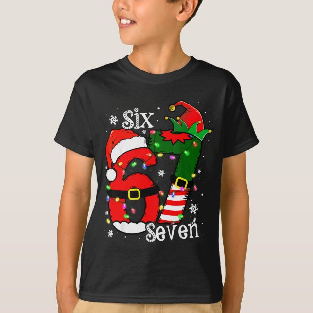 Camiseta Funny Six Seven 67 Meme 6 7 Elf Santa Christmas Pa (Frente)