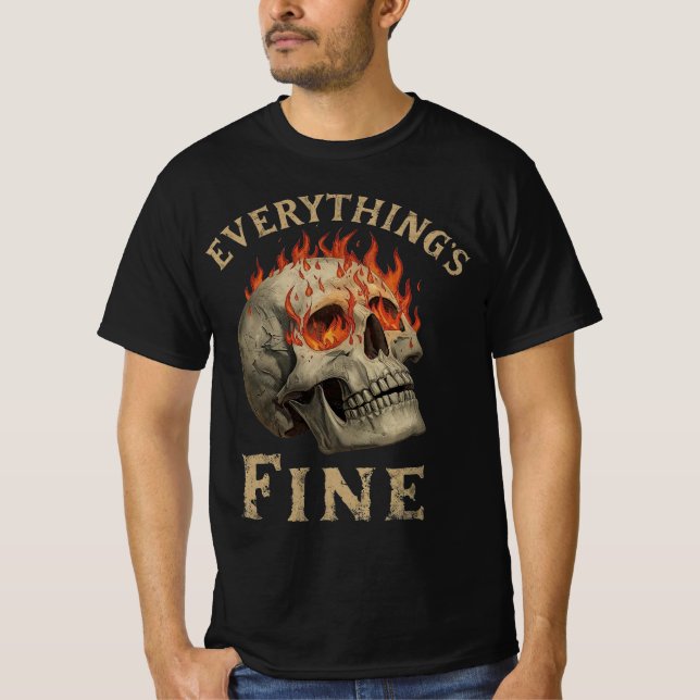 Camiseta Funny Skull Flame Graphic Tee – Everything’s Fine (Frente)