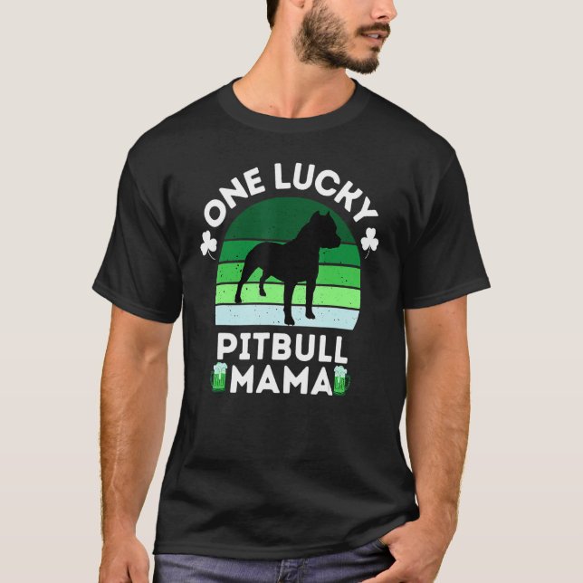 Camiseta Funny St Patrick's Day One Lucky Pitbull Mama Pitb (Frente)