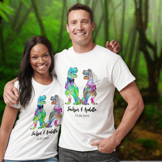 Camiseta Funny T-Rex Noiva e Casamento de Dinossauro (Colorful dinosaur bride and groom din wedding custom t-shirt )