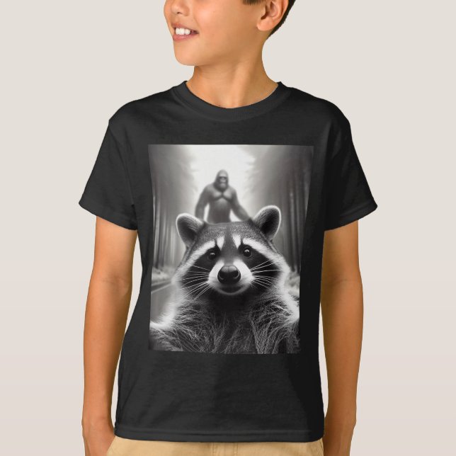 Camiseta Funny Tee Ed Raccoon Selfie Bigfoot Gift Mens Wome (Frente)