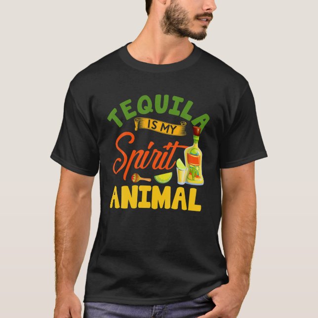 Camiseta Funny Tequila Is My Spirit Animal Mexican Cinco De (Frente)