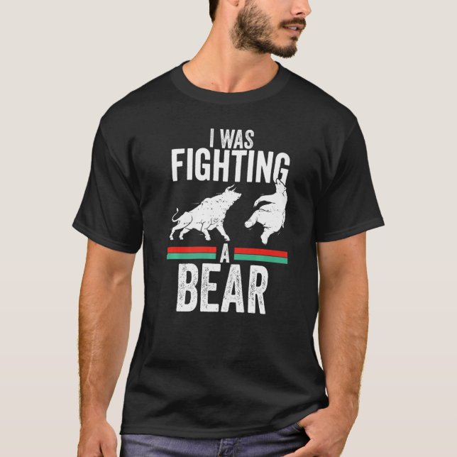 Camiseta Funny Trader Bull Bullish Crypto I Was Fighting A  (Frente)