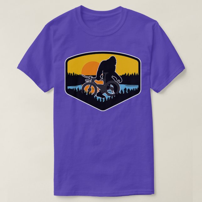 Camiseta Funny Triathlon Bigfoot Mountain (Frente do Design)