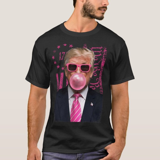 Camiseta Funny Trump Bubble Gum Rosa Sinalizador Dos Eua (Frente)