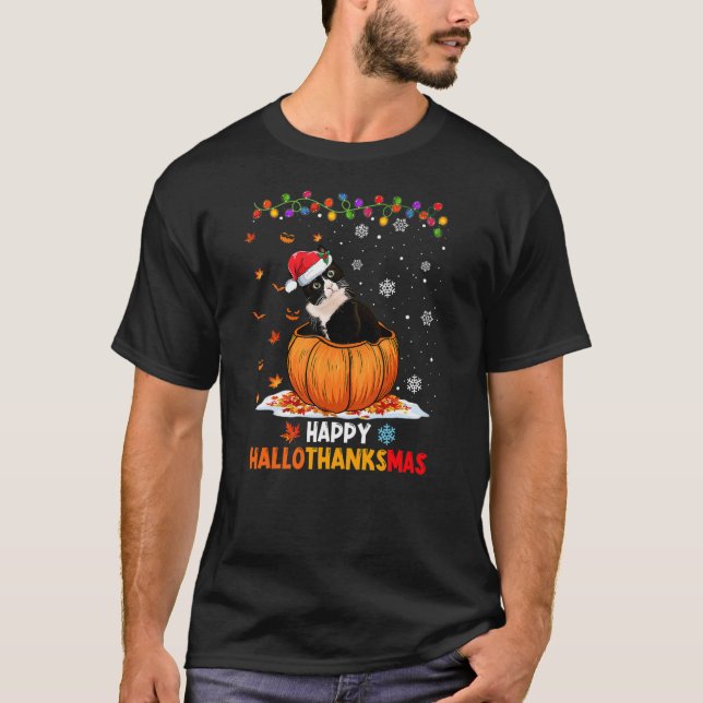 Camiseta Funny Tuxedo Cat On Pumpkin Happy Hallothanksmas (Frente)