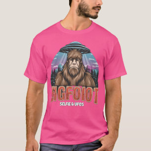 Camiseta Funny Única Selfie De Pé Grande Com Ufos Estranho