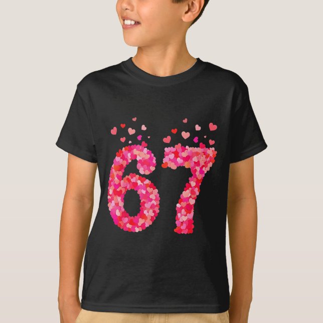 Camiseta Funny Valentine 6 7 Meme Boy Six Seven Hearts Gen  (Frente)