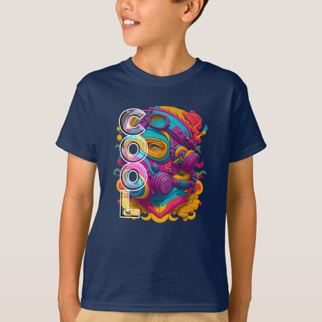 CAMISETA FURÍSTICA COM MÁSCARA DE GÁS. (Frente)