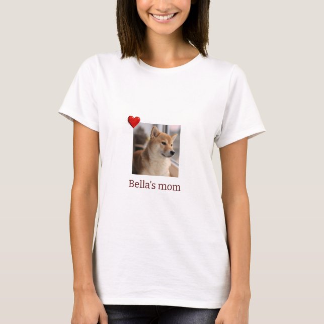 Camiseta Furry Friend, Loving Mom – Custom Dog T-Shirt (Frente)