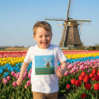 Fuselaria De Vento Entre Flores De Tulipas